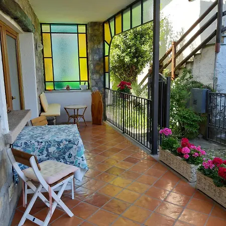 La Casa Di Monica E Luciano Casa de Férias Stresa